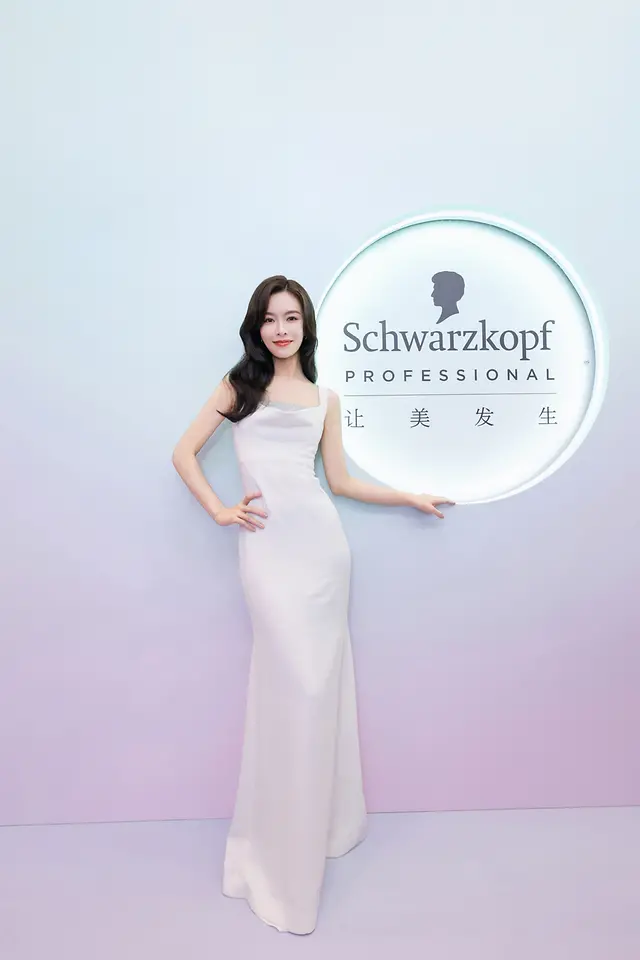 施华蔻SCHWARZKOPF X伊本造型呈现先锋发艺美学